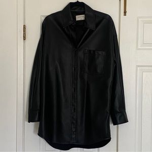 Aritzia Babaton Pelli blouse